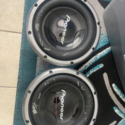Speakers 