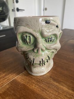 Disney Trader Sams Zombie Tiki Mug 2014 2nd Edition