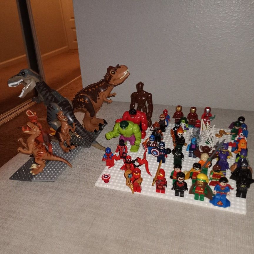$170.00 FOR ALL LEGO ACTION FIGURES PICK THEM UP TODAY FOR THIS CHEAP PRICE!!!