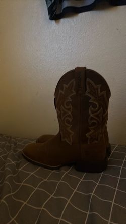 Cowboy boots s