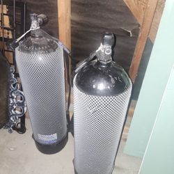 Scuba Diving Tanks