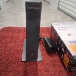 NEW IN THE BOX, NETGEAR 300 N WIRELESS ROUTER, GREAT PRICE!!!