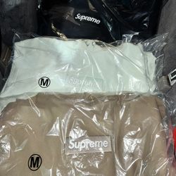 SUPREME BOX LOGO FW23