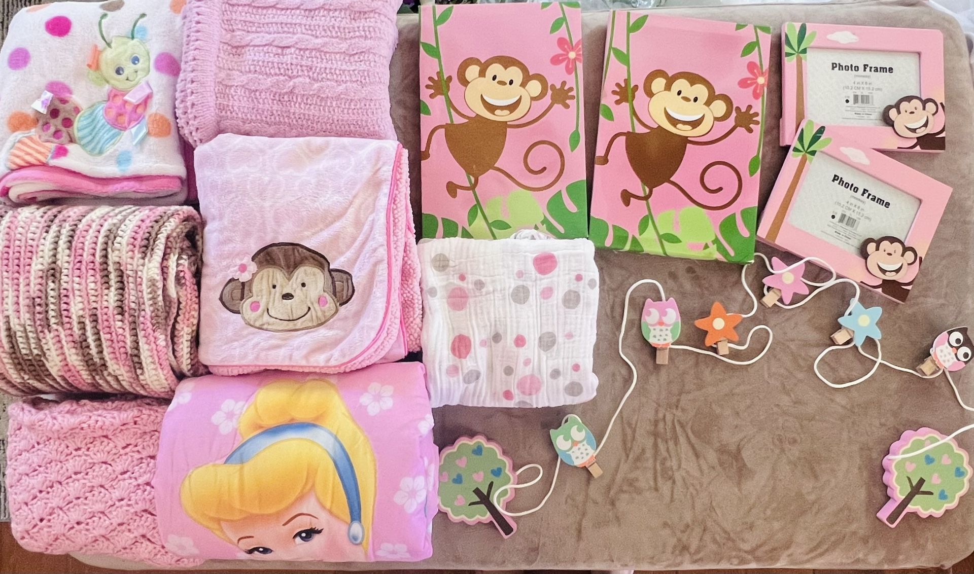 Baby Blankies & Decor
