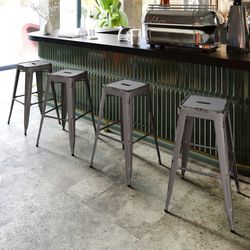 Flash Furniture Commercial-Grade Backless Distressed Indoor/Outdoor Metal Bar Stools, Set Of 4 Bar Stools, Silver
