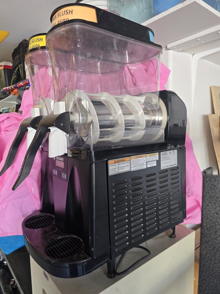 Commercial Margarita Machine