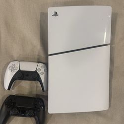 PS5 slim 1Tb like new
