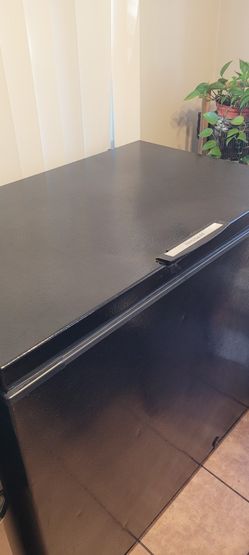 Used Frigidaire Chest Freezer 