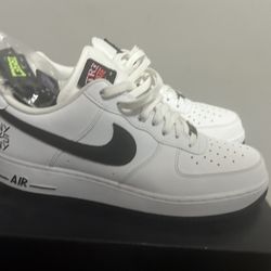 Nike Air Force 1
