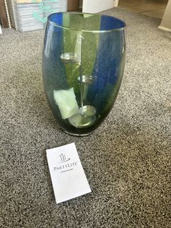 Party lite Hurricane 