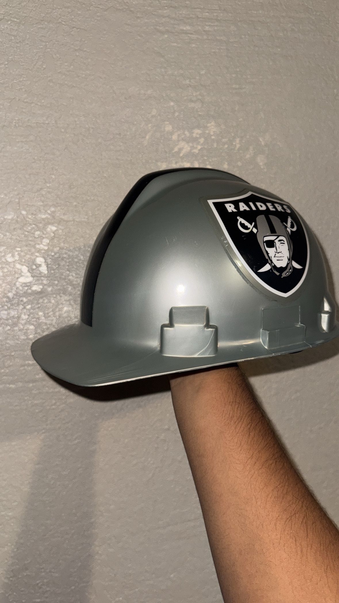 RAIDERS HELMET 