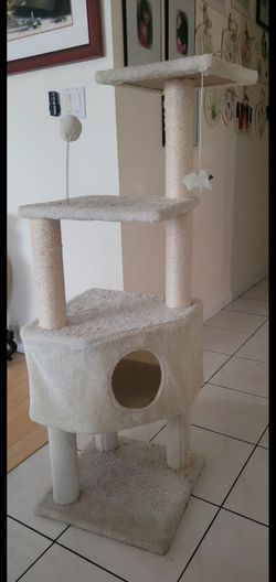 Cat tree