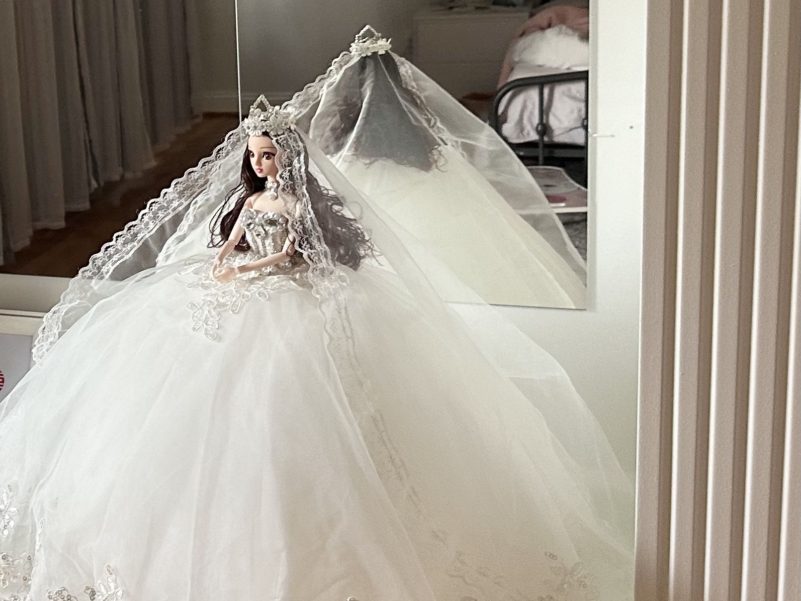really Beautiful Big Barbie Bride Doll, Beautiful Big Dress With Long Veil Perfect For Gift