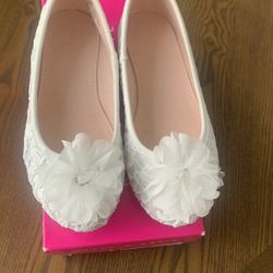Girls Dressy Shoes(Brand New-White Size 13)