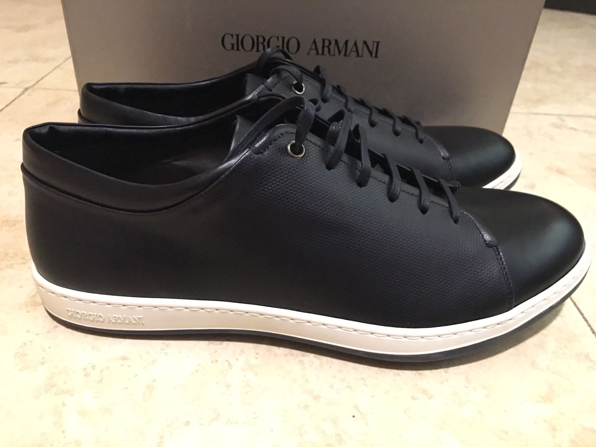 Giorgio Armani sneakers sz10