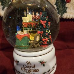 Tom Hegg A Cup Of Christmas Tea Snow Globe