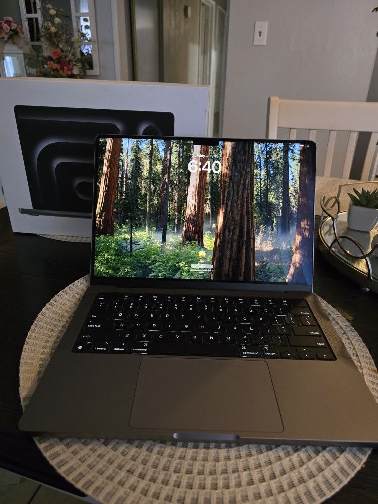 Apple MacBook Pro M3