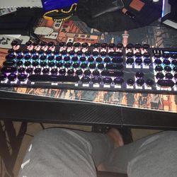 MageGee Typewriter Gaming Keyboard 