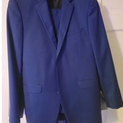 New Tuxedo For Prom Or Special Occasion Beautiful Blue