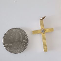 14k Gold Cross Pendant 
