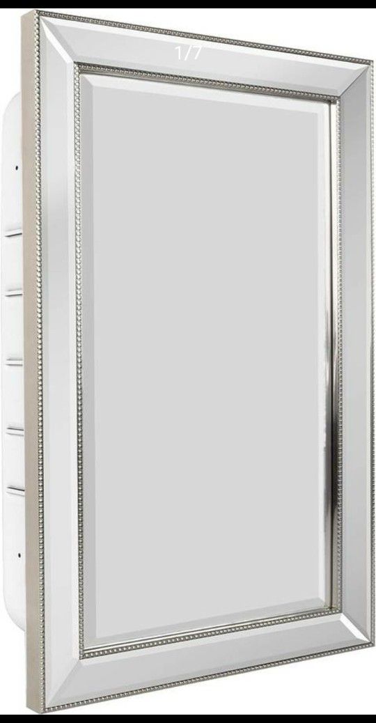 Head West 6297 Metro Beaded Medicine Cabinet