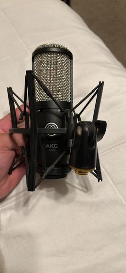 Akg P220 Xlr microphone