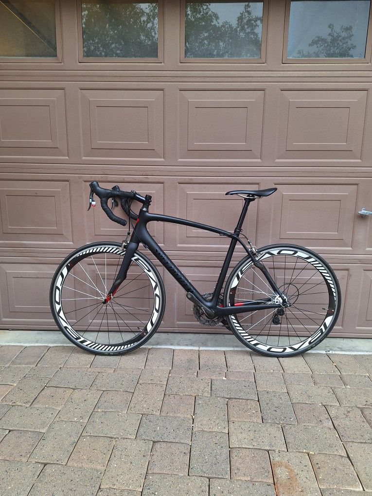SPECIALIZED ROUBAIX FULL CARBON ( FRAME / WHEELS/ CRANK) 54 CM ROAD BIKE