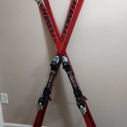 Atomic E7 Skis