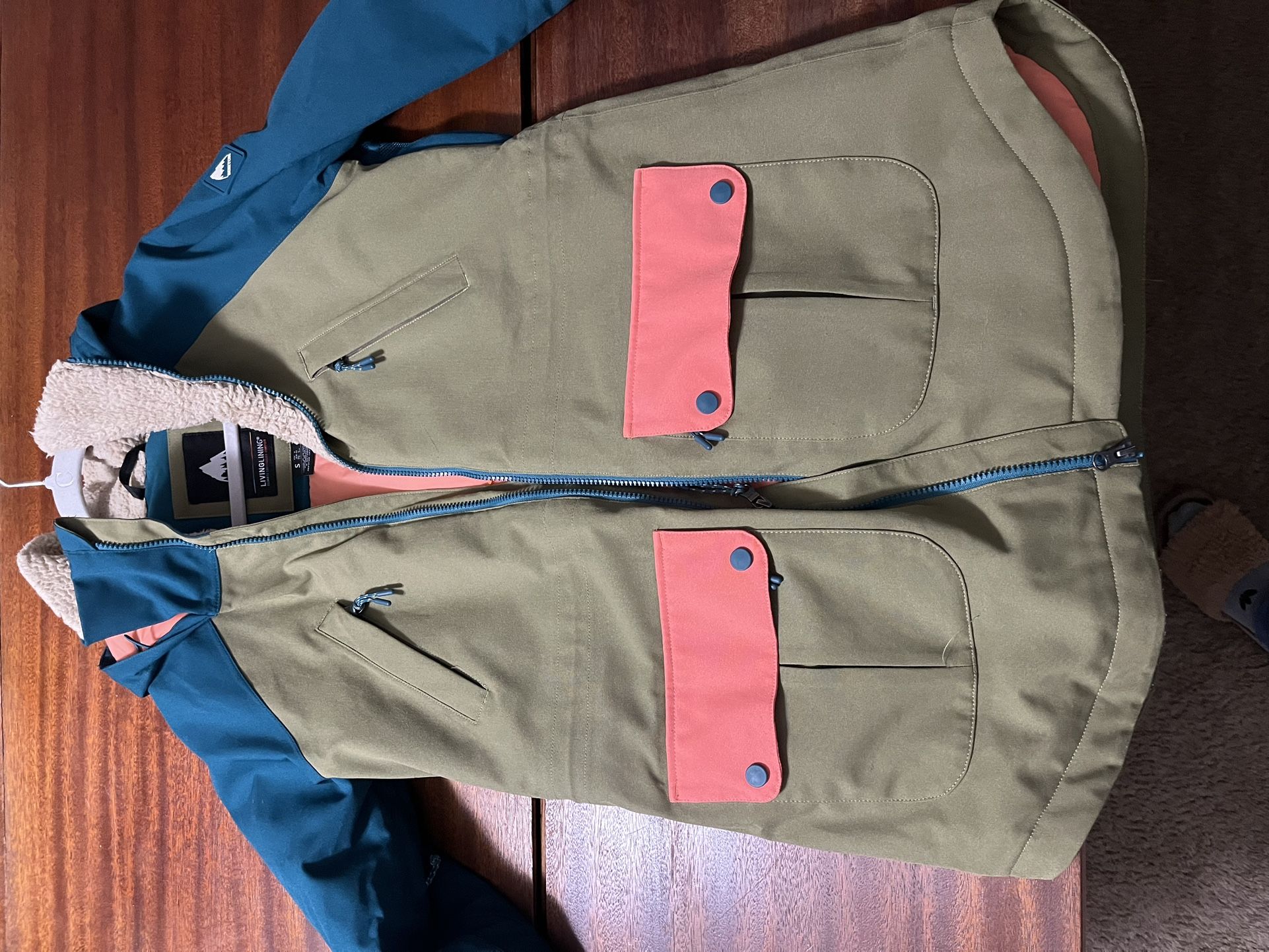 Women’s Burton Snowboarding Jacket