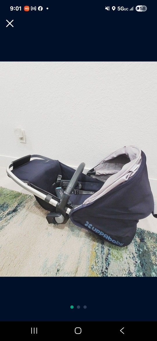 Navy Blue Uppa Baby Rumble SeatLike New