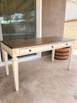 Computer Desk