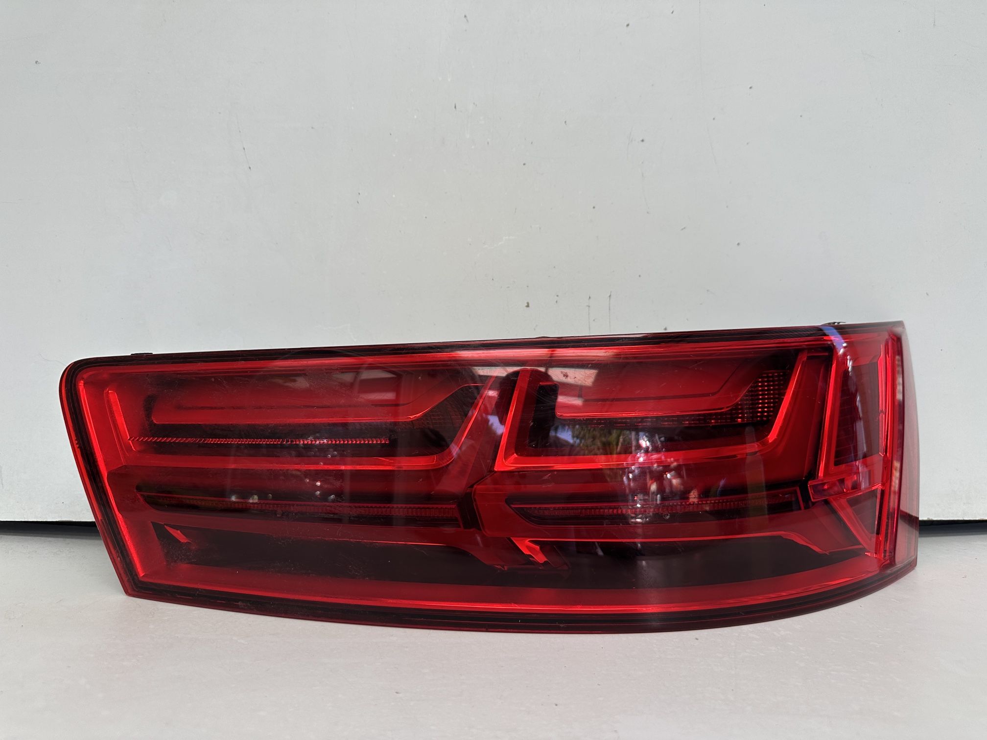 2017 2018 2019 AUDI Q7 REAR RIGHT PASSENGER SIDE LED TAIL LIGHT OEM 4M0945094L
