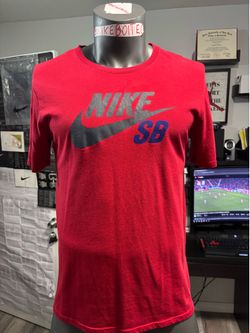 NIKE SB Skateboarding T-Shirt Men’s Large Red Skateboard Tee Skater Mens Vintage