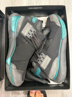 Y-3 Qasa