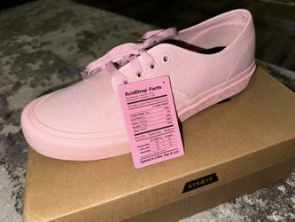 STRAYE SHOES