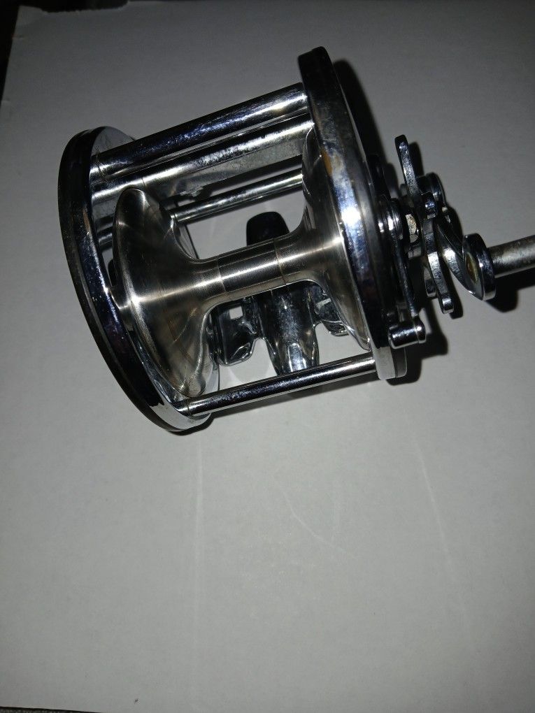 Penn 309 Level Wind Fishing Reel