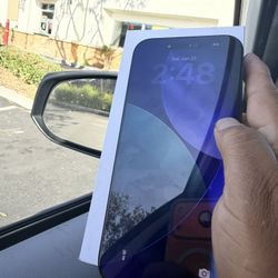 iPhone 16 Pro Max AT&T CRICKET 256 