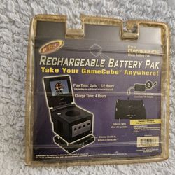 Gamecube rechargeable battery pack in package