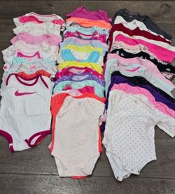 Baby Girl Clothing Newborn-6 Months. Over 100 Pieces Of Clothing