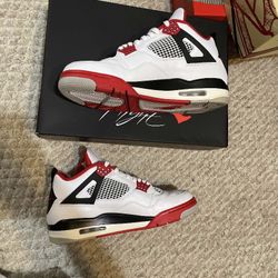 Air Jordan 4 Retro OG Fire Red 2020