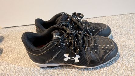 Under Armour Youth Cleats 2.5Y