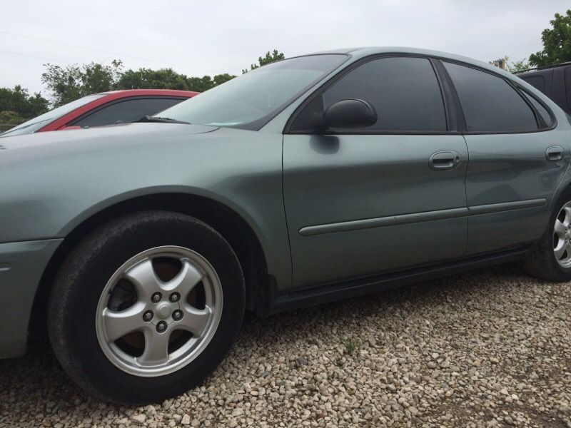 2006 Ford Taurus