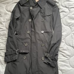 Women Burberry Coat 