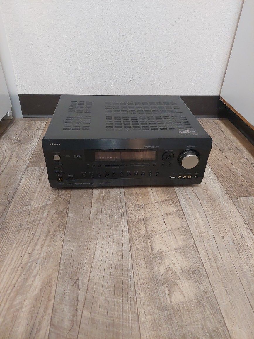 Integra DTM-40.4 Wide Range Amplifier Technology Sirius-XM HD Radio
