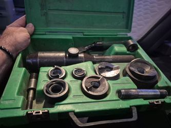 Greenlee knockout Set 7806-SB