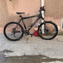 Trek Alpha 6000