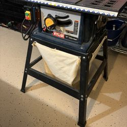 RYOBI 10in Table Saw 