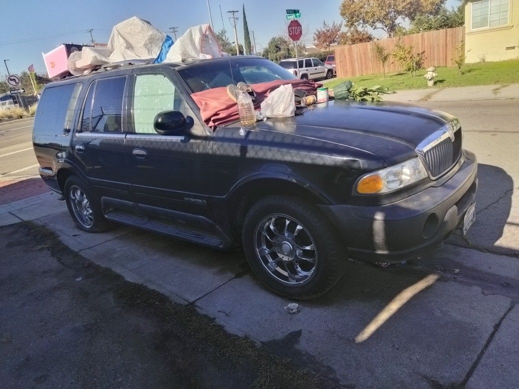 1999 Lincoln Navigator