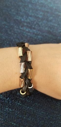 BRAIDED LEATHER BRACELET
