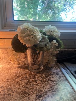 Flower arrangement